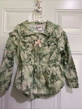 Little Lass Green Tie-Dye Denim Jacket with Pink Bow